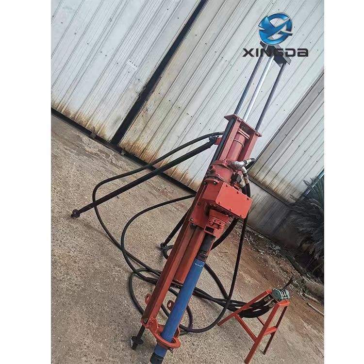 XDQ100 portable pneumatic dth drilling rig for soilnailing and rockfall project